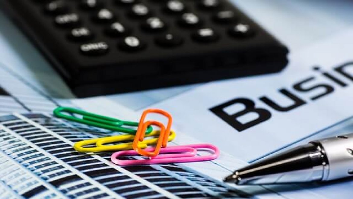 מה ההבדל בין צ׳ק ממותג לצ׳ק רגיל?